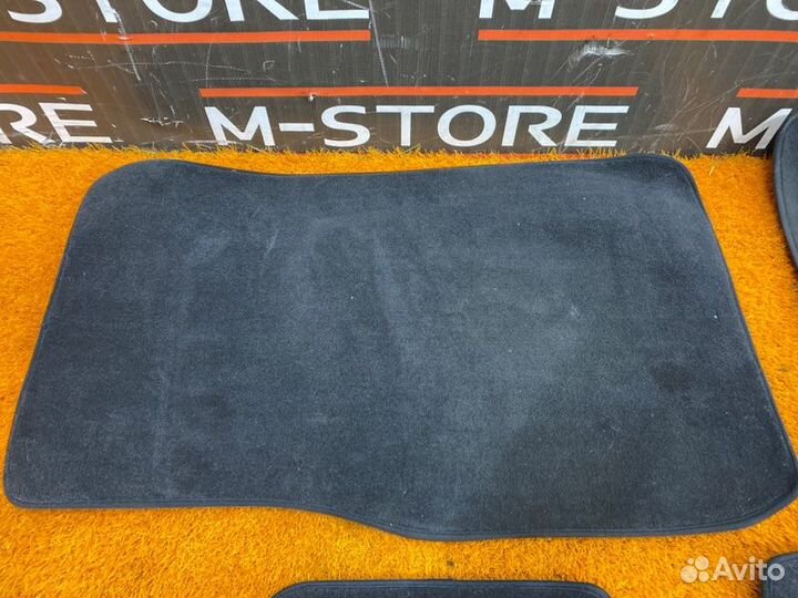 Коврики комплект Bmw 1-Series F20 N13B16A 2011