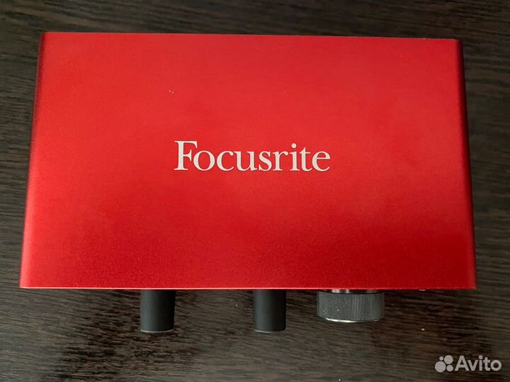 Звуковая карта Focusrite Scarlett solo 3rd gen