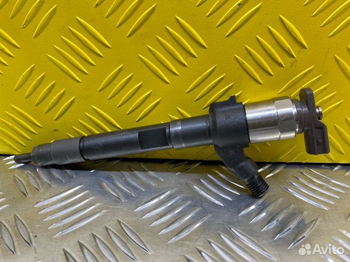 Форсунка топливная, Mitsubishi L200 (2015-2022) 2019