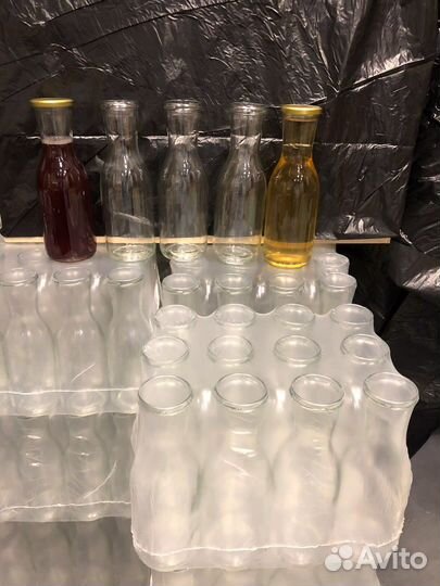 Бутылка стеклянная 1 литр для вина и соков