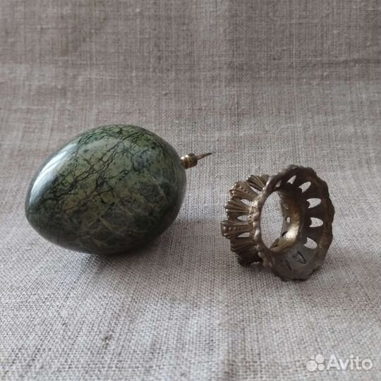 Подсвечник. Яйцо. Камень. Бронза