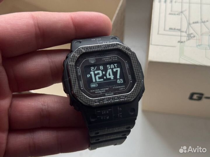 Часы Casio G-Shock G-Squad DW-H5600EX-1E оригинал