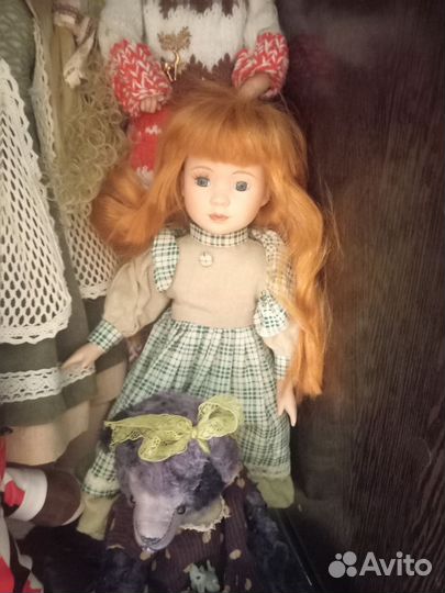 Кукла фарфоровая коллекционная