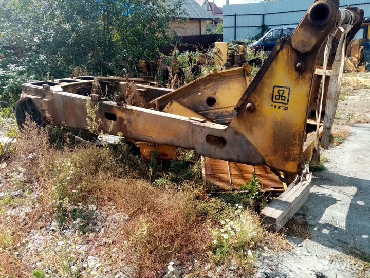 Рама болотная б 10 на бульдозер чтз