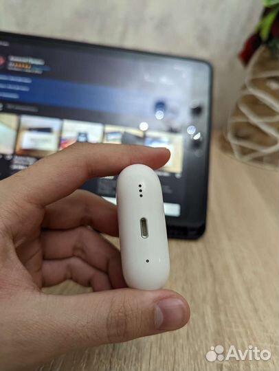 AirPods Pro 2 бесплатная доставка+чехол в подарок