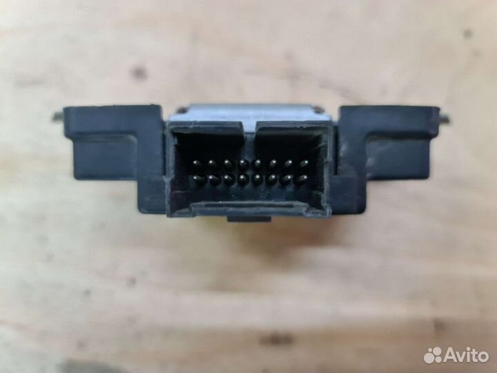 Блок управления раздаткой Mercedes ML163