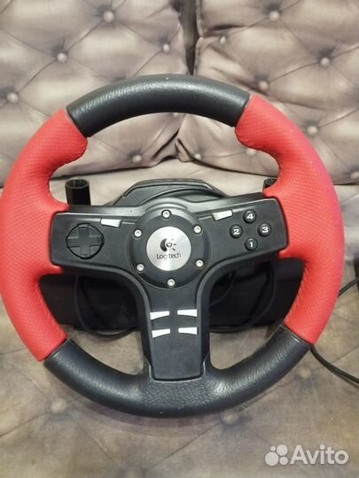 Игровой руль logitech