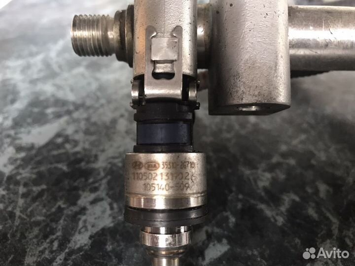 Топливная форсунка Хундай соната 6 YE