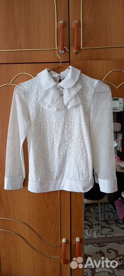 Школьная форма для девочки блузки 30 и 32 размер