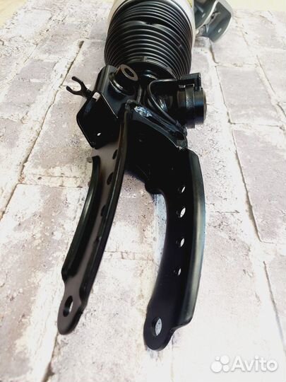 Пневматическая стойка Фольцваген гп 7L8616039