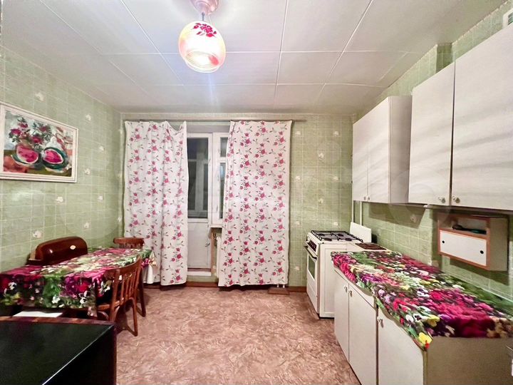 2-к. квартира, 56 м², 5/5 эт.