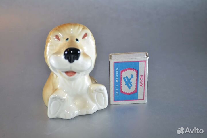 Лев Бонифаций фарфоровая статуэтка