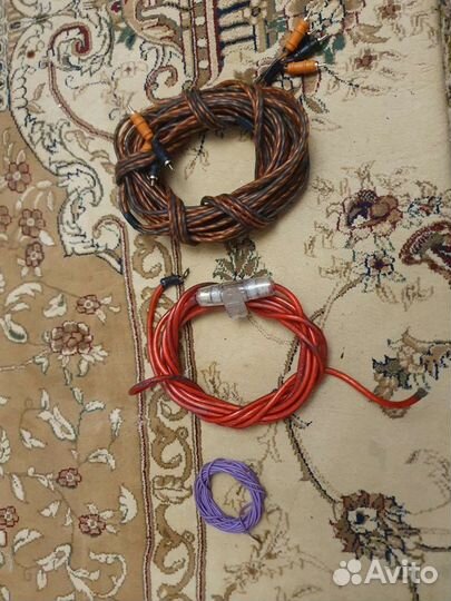 Колонки, акустическая полка, усилитель