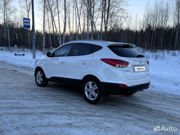 Hyundai ix35 2.0 AT, 2012, 141 000 км