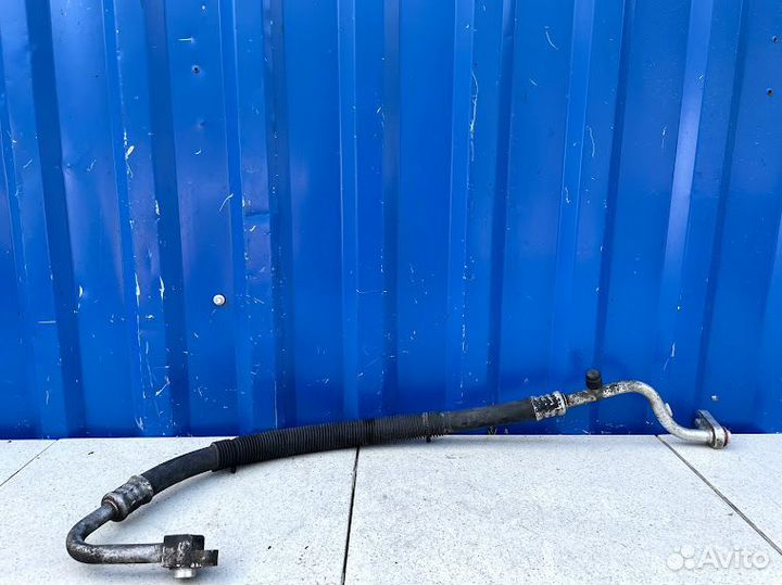 Трубка кондиционера Jeep Grand Cherokee WK 4.7 EVA