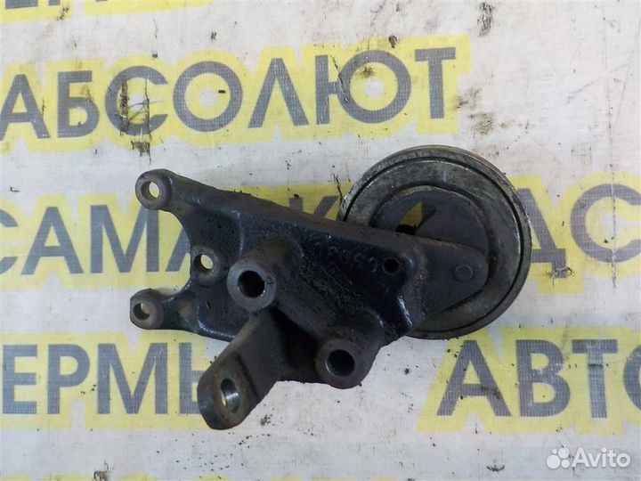 Кронштейн гидроусилителя Suzuki Grand Vitara II 1