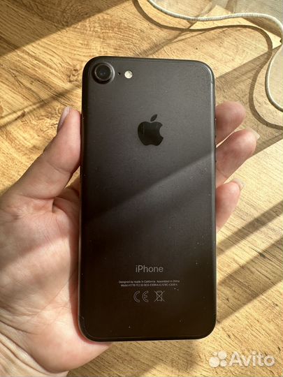 iPhone 7, 32 ГБ