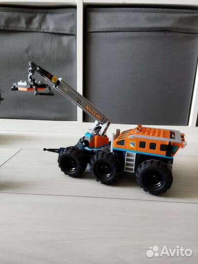 Lego City 60195 передвижная арктическая база