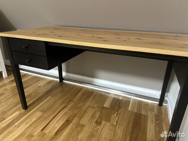 Письменный стол IKEA аrkеlstorр/aркeльcтopп