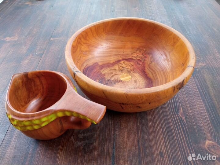 Чаша из дерева