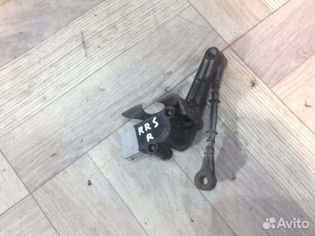 Датчик высоты кузова задний Land Rover Discovery 4