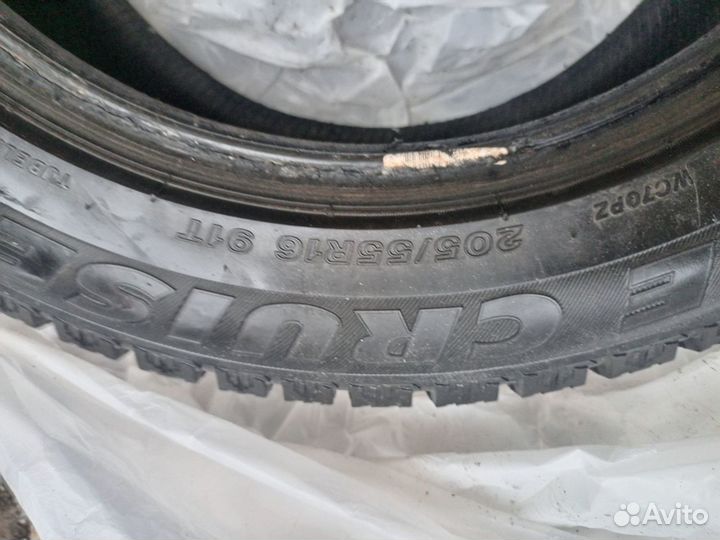 Bridgestone Ice Cruiser 7000S 205/55 R16