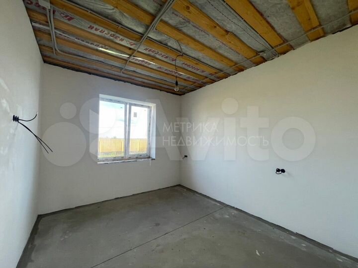 Дом 94 м² на участке 4 сот.