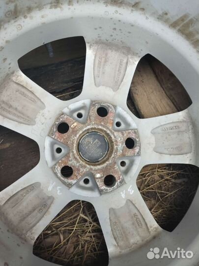 Литые диски r16 разм. 5х114.3 д. 60.1