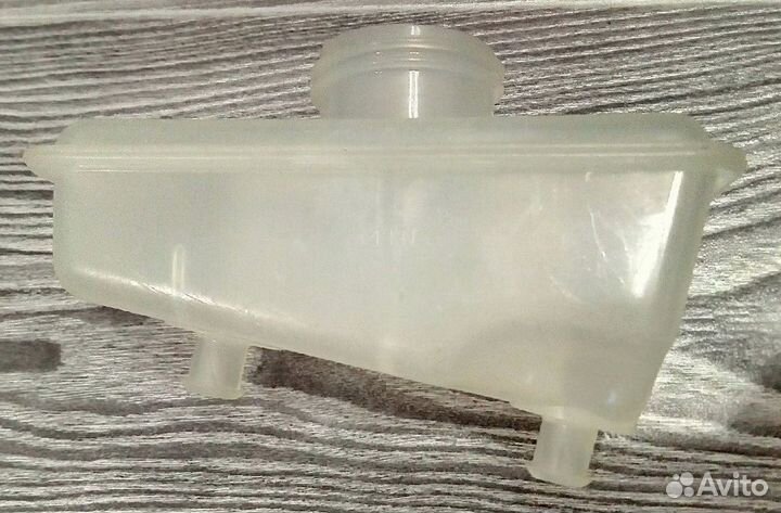 Бачок гтц гидротормозов ваз 2108-2115 2110-2112