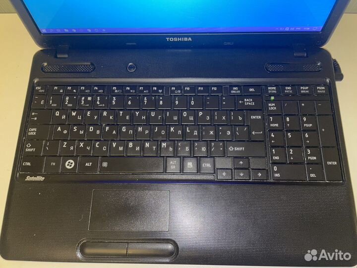 Ноутбук toshiba