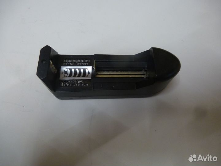 Зарядное устройство 18650
