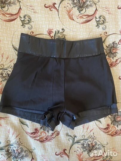 Шорты женские кожаные