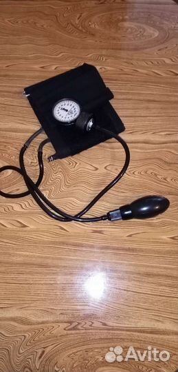 Тонометр механический