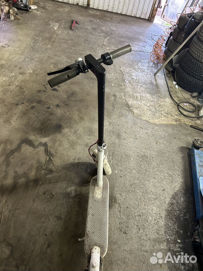 Электросамокат xiaomi m365 pro