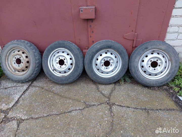 Колеса на ниву