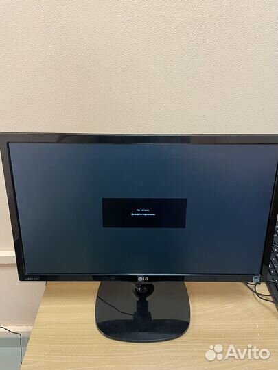 Мониторы много