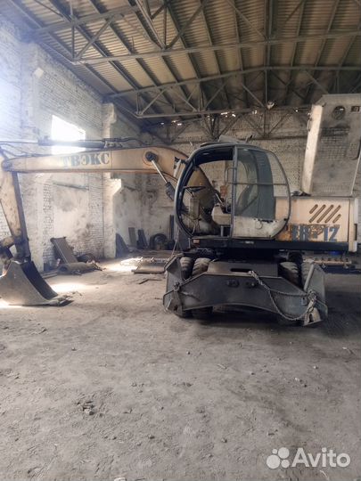 Колёсный экскаватор Твэкс ЕК-12, 2005