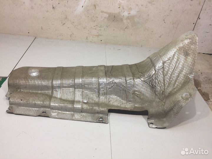 Экран тепловой днища (Geely Atlas I)