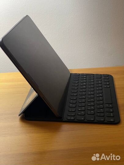 Айпад про 11