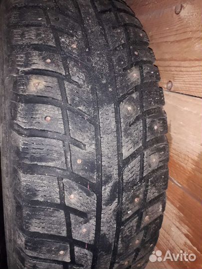 Marshal 793 215/65 R16