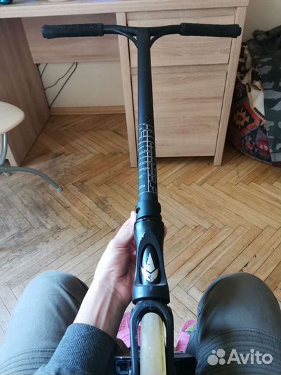 Трюковой самокат blant