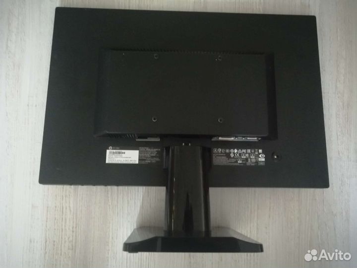 Монитор HP 20kd