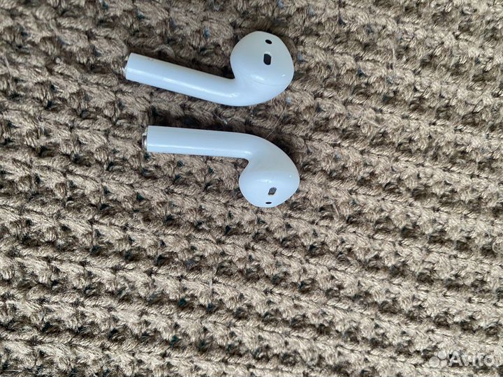 Airpods 1