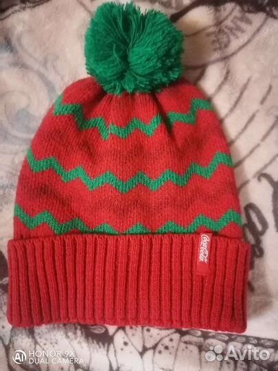 Шапка кока- кола