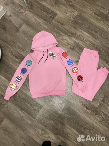 Спортивный костюм женский 42 44 размер новый