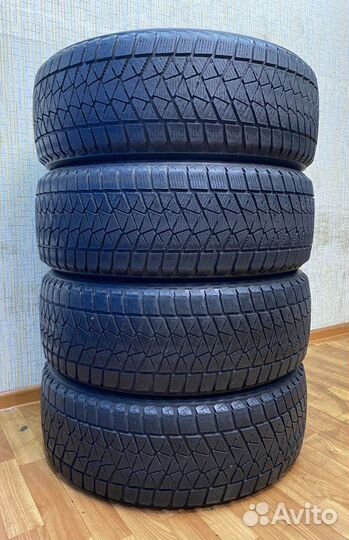 Bridgestone Blizzak DM-V2 225/55 R19