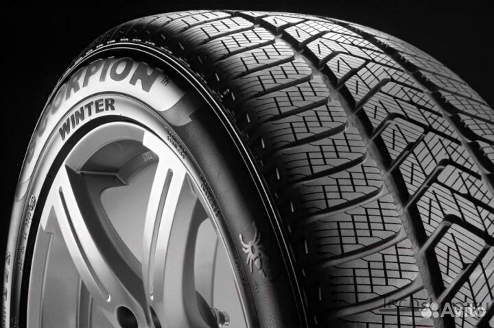 Pirelli Scorpion Winter 315/35 R22