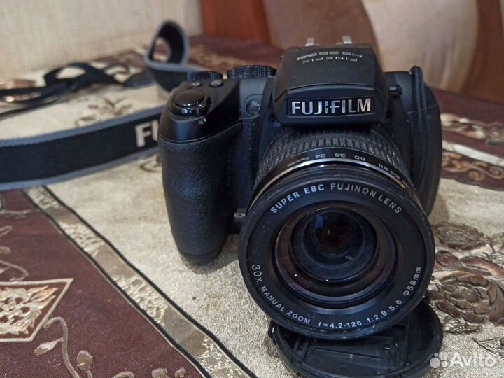 Цифровой фотоаппарат Fujifilm finepix HS 25 EXR