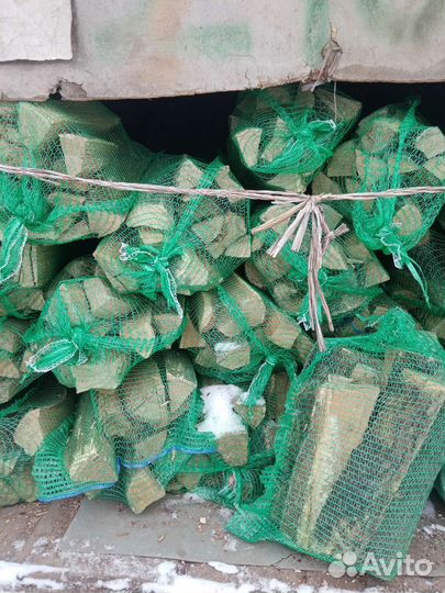 Дрова дуб колотые и сетки