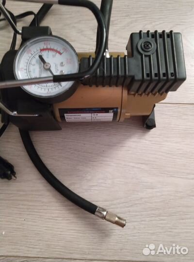 Насос автомобильный